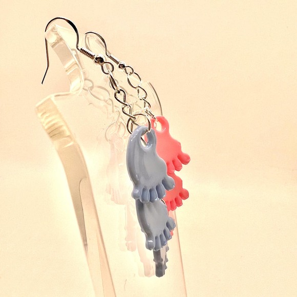 Baby Feet Earrings - Baby Shower Earrings - Gender Reveal Earrings - DDLG - Picture 5 of 11